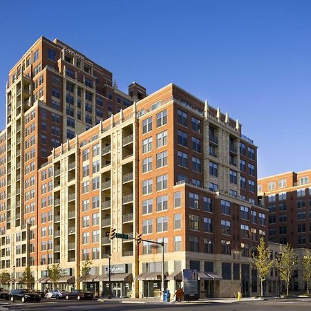 Crystal Quarters Corporate Housing At The Gramercy Арлингтън Екстериор снимка